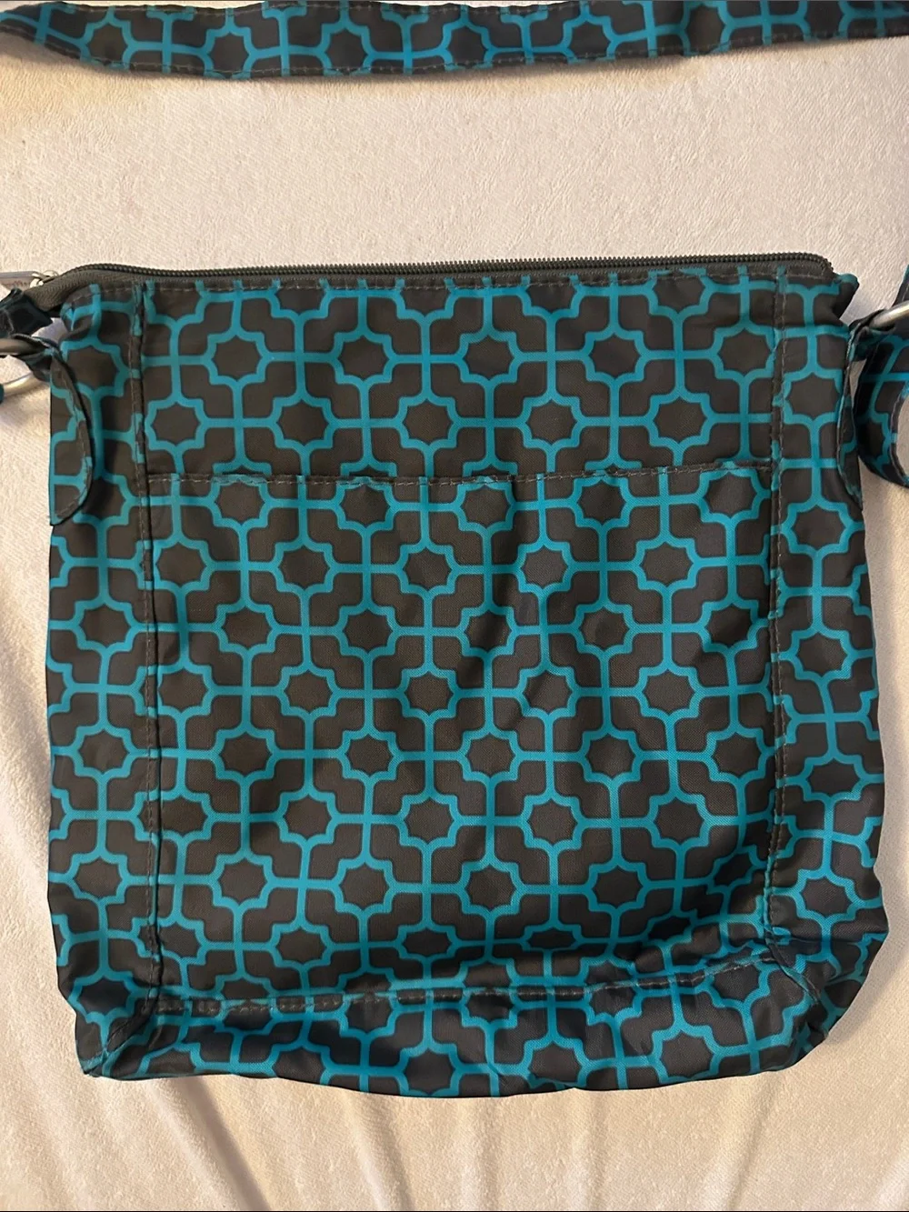 Baggallini Teal and Black Geometric Crossbody Bag Like NeW - Picture 3 of 9
